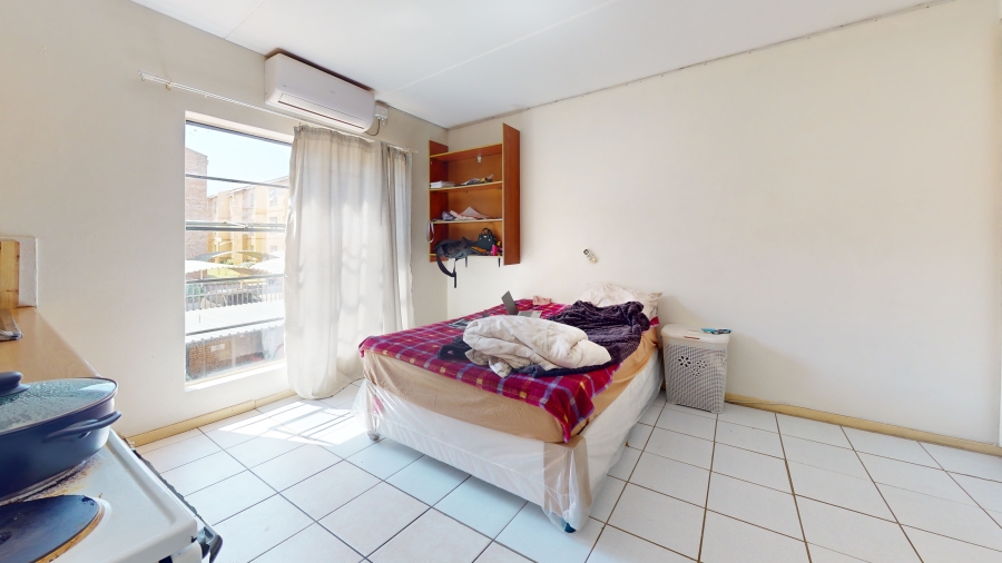 0 Bedroom Property for Sale in Kannoniers Park North West
